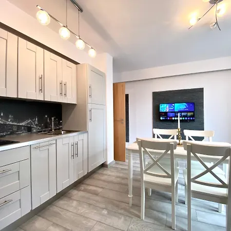 Apartment Poppy's Brasov