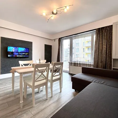 Apartamento Poppy's Braşov